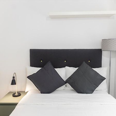 Leeds City Centre New Apartment Bagian luar foto