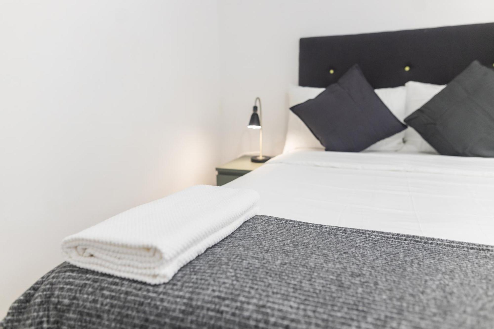 Leeds City Centre New Apartment Bagian luar foto